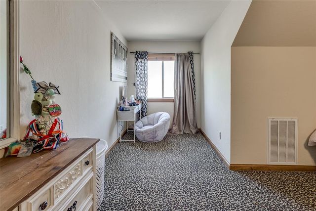 11420 Sturbridge Road, Oklahoma City, OK 73162