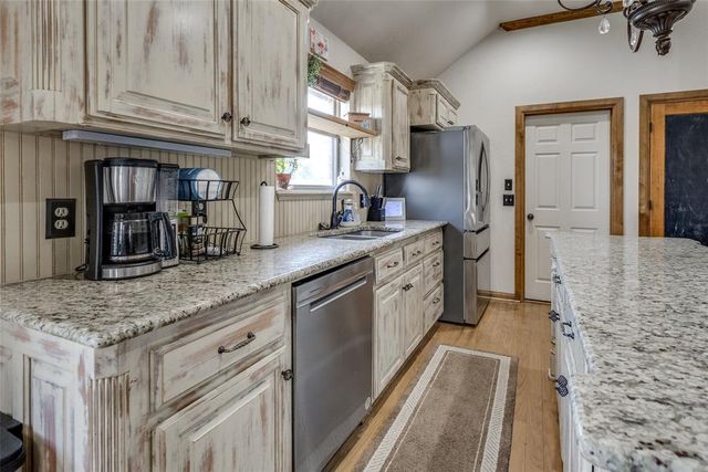 11420 Sturbridge Road, Oklahoma City, OK 73162