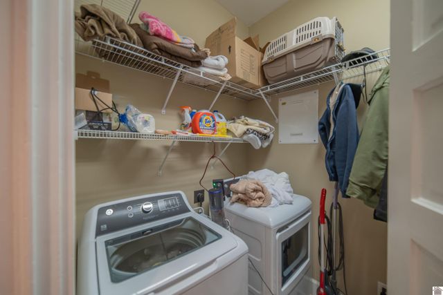 233 N 6th Unit 203, Paducah, KY 42001