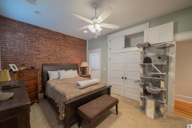 233 N 6th Unit 203, Paducah, KY 42001