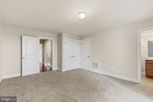 8552 FORTROSE DR, Manassas, VA 20109