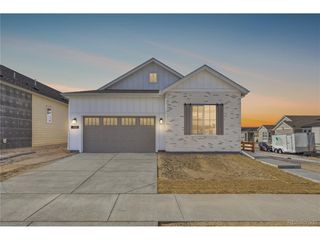 6843 Bridlespur St, Castle Pines, CO 80108