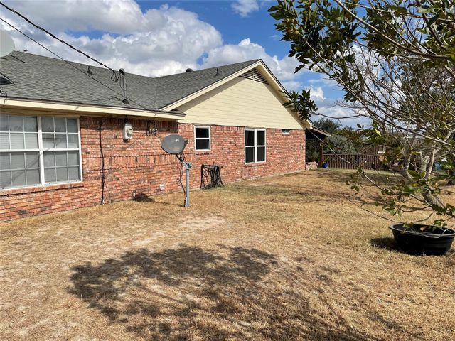 1286 County Road 3300, Kempner, TX 76539