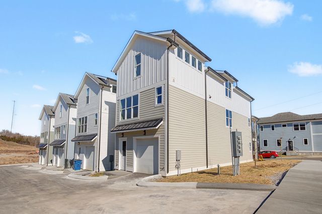 133 Stella Dr, Nashville, TN 37209