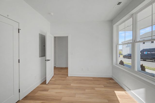 133 Stella Dr, Nashville, TN 37209