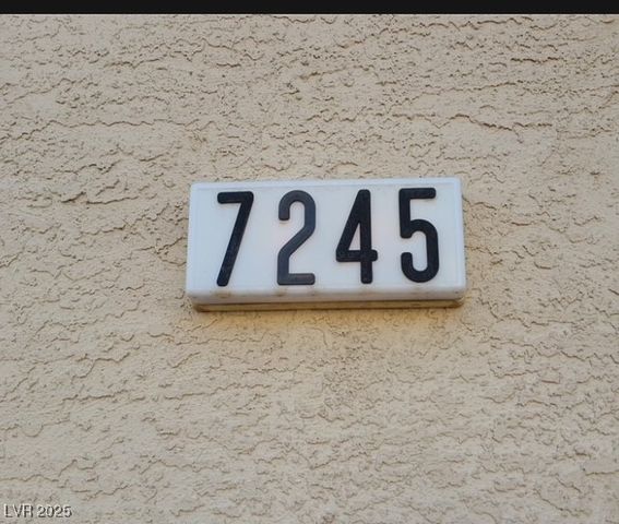 7245 Pine Barrens Street, Las Vegas, NV 89148