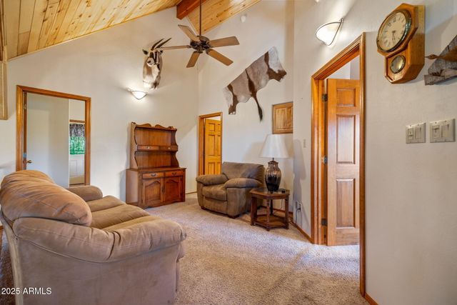 2321 CHANDELLE Lane, Overgaard, AZ 85933