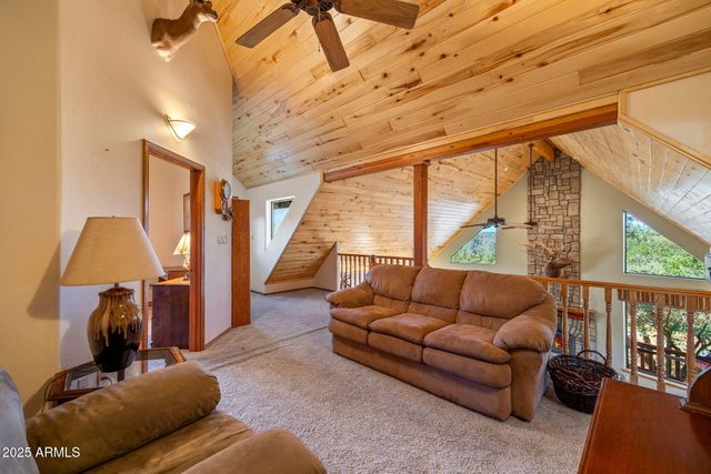 2321 CHANDELLE Lane, Overgaard, AZ 85933