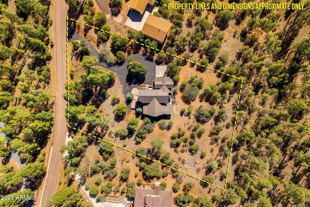 2321 CHANDELLE Lane, Overgaard, AZ 85933