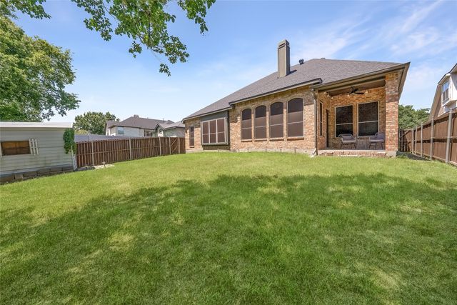 1024 Wildflower Lane, Mesquite, TX 75149