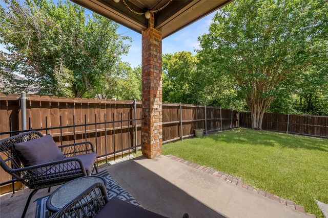 1024 Wildflower Lane, Mesquite, TX 75149