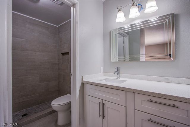 2456 Paradise Village Way, Las Vegas, NV 89120