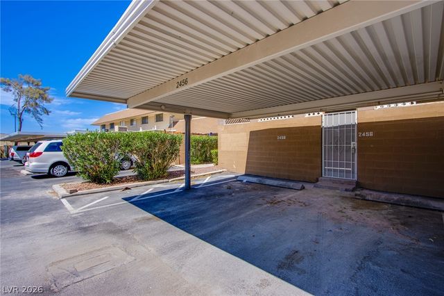 2456 Paradise Village Way, Las Vegas, NV 89120