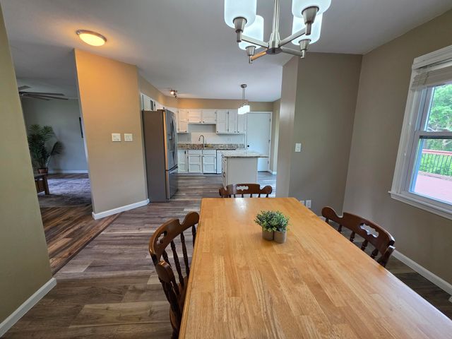 4712 W GEORGETOWN DR, Columbia, MO 65203