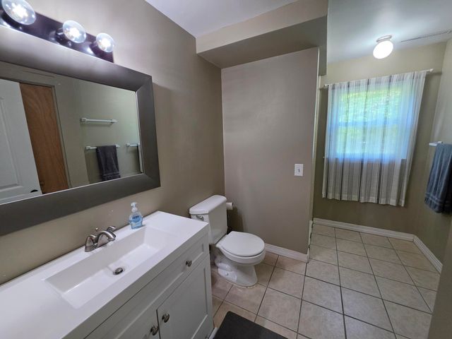 4712 W GEORGETOWN DR, Columbia, MO 65203