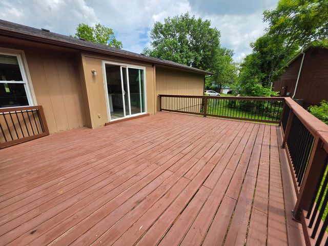 4712 W GEORGETOWN DR, Columbia, MO 65203