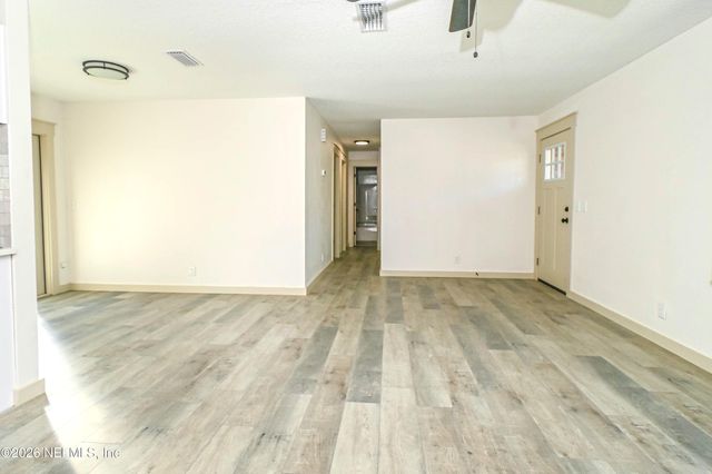 406 BARBARA Circle, Macclenny, FL 32063