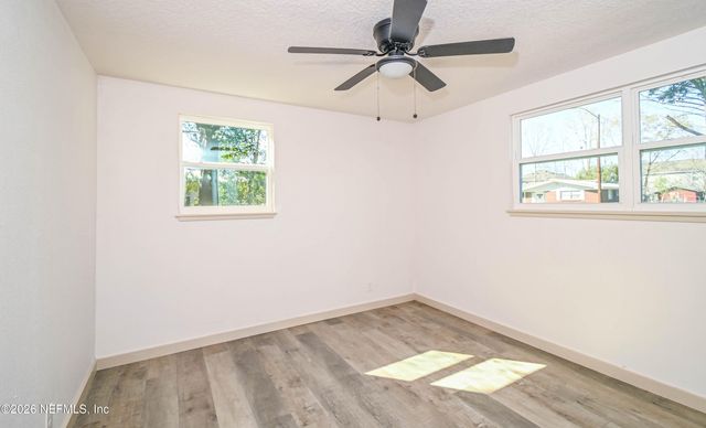 406 BARBARA Circle, Macclenny, FL 32063