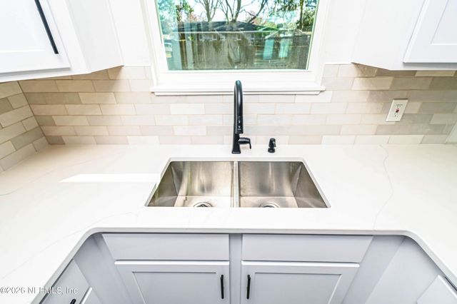 406 BARBARA Circle, Macclenny, FL 32063