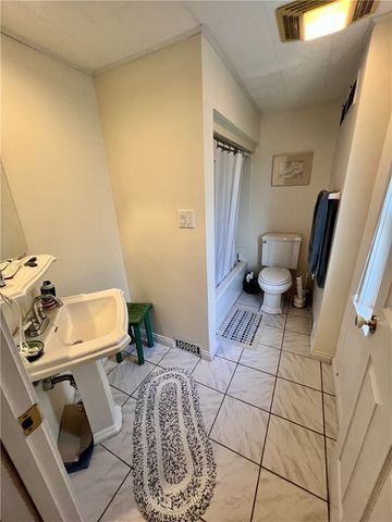 435 Braddock Ave, Uniontown, PA 15401