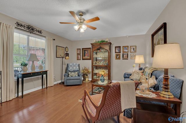 352 J B Hawkins Road, Gurley, AL 35748