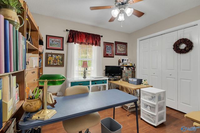 352 J B Hawkins Road, Gurley, AL 35748