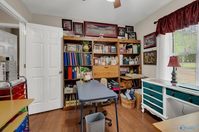 352 J B Hawkins Road, Gurley, AL 35748