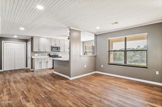 2115 Bradley Lane, Sevierville, TN 37876