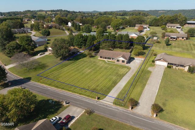 2115 Bradley Lane, Sevierville, TN 37876