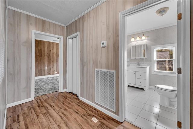 416 Juniper Ln, Smithville, TN 37166