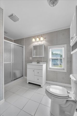 416 Juniper Ln, Smithville, TN 37166