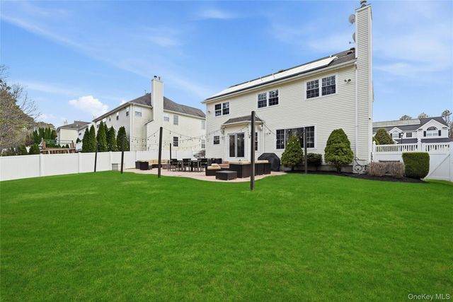 57 Beechwood Drive, Manorville, NY 11949