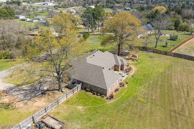 313 Stone Mountain Loop, Alma, AR 72921