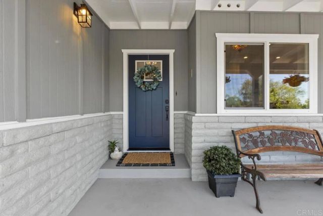 2194 Foothill Drive, Vista, CA 92084