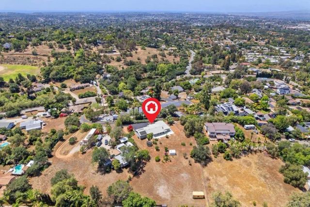 2194 Foothill Drive, Vista, CA 92084