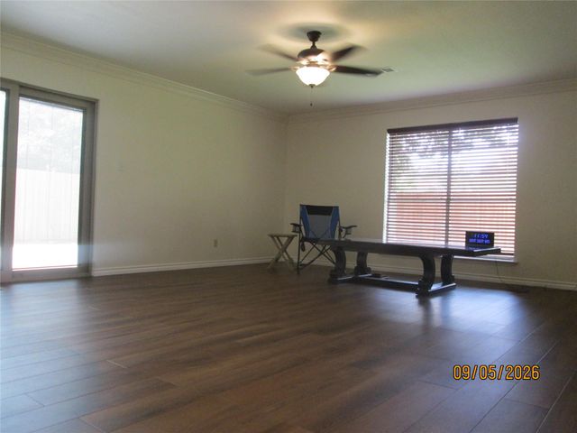 1115 Reseda Drive, Houston, TX 77062