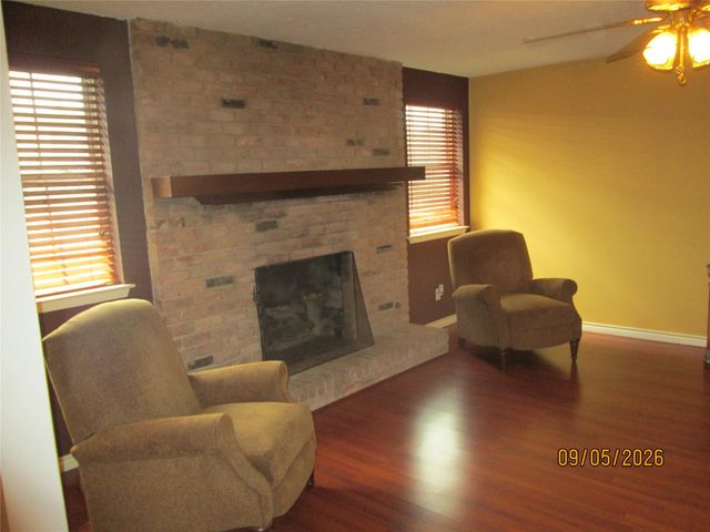 1115 Reseda Drive, Houston, TX 77062