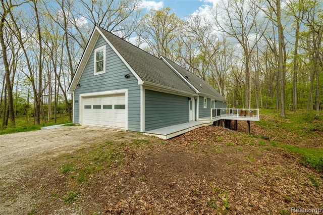 8470 Merrill Road, Whitmore Lake, MI 48189