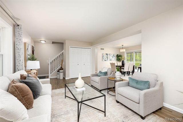 8470 Merrill Road, Whitmore Lake, MI 48189