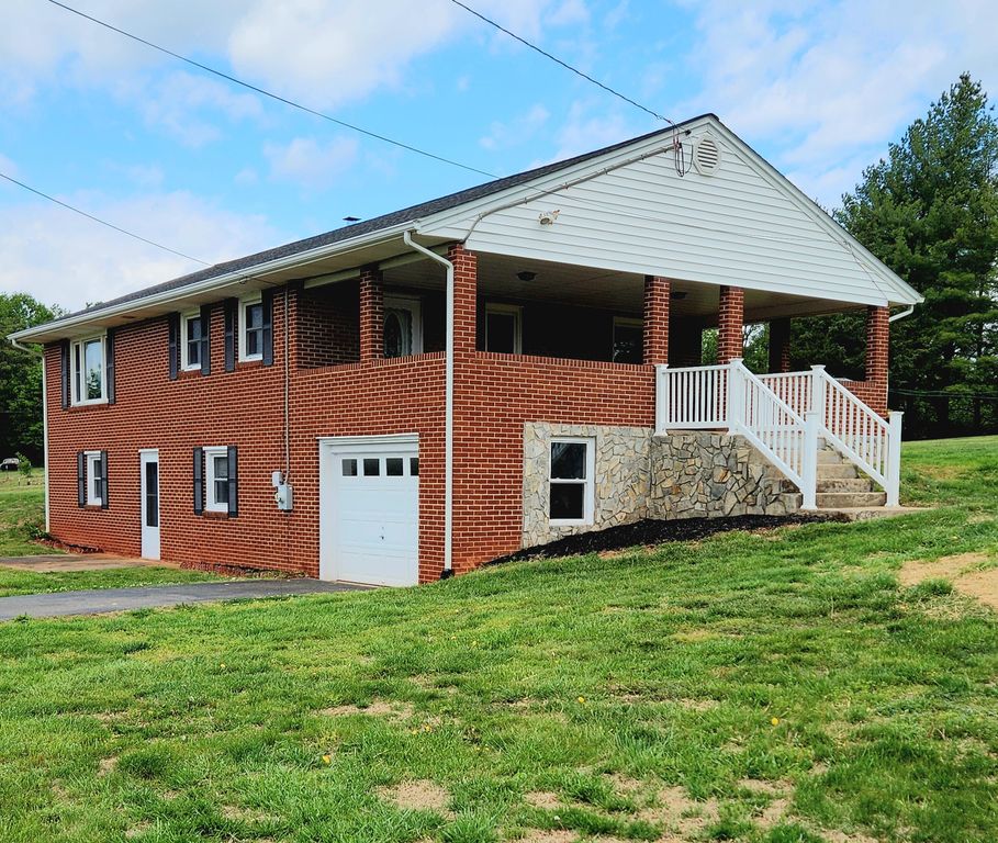 3829 Old Franklin Turnpike, Glade Hill, VA 24092