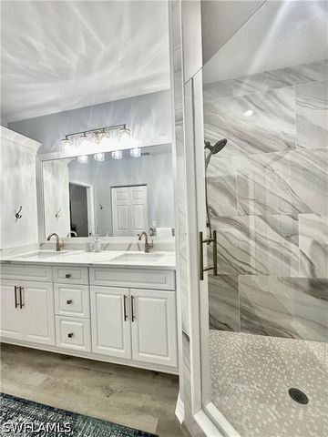 410 Bayfront PL 2503, Naples, FL 34102