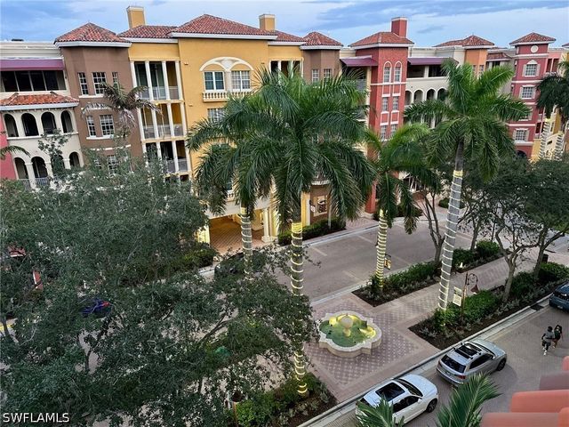410 Bayfront PL 2503, Naples, FL 34102