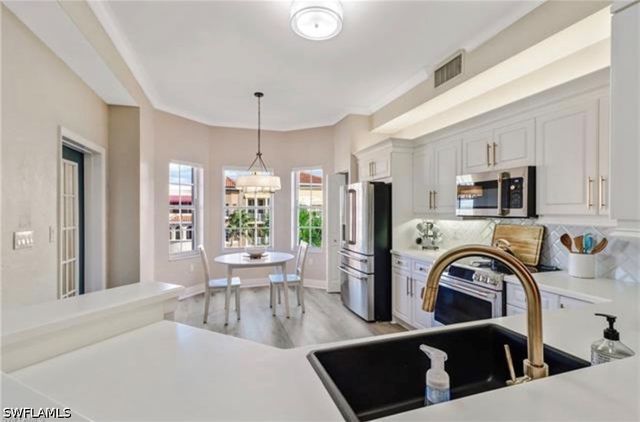 410 Bayfront PL 2503, Naples, FL 34102
