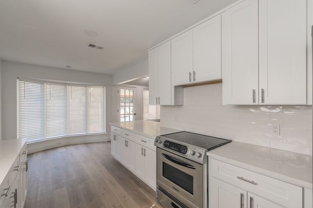 7417 Timberhill Drive, North Richland Hills, TX 76182
