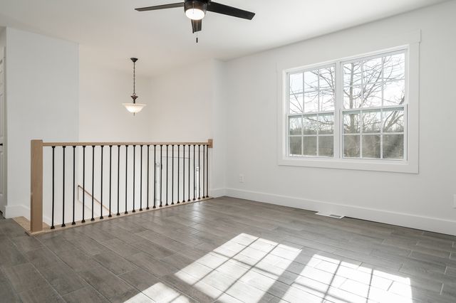 617 E 3rd Street, Byron, IL 61010