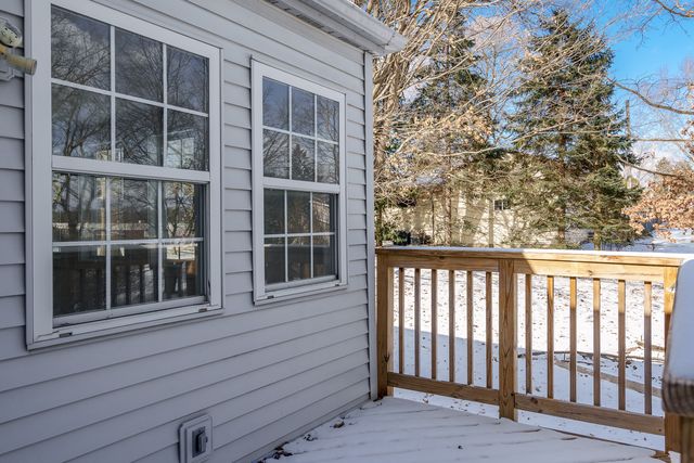 617 E 3rd Street, Byron, IL 61010