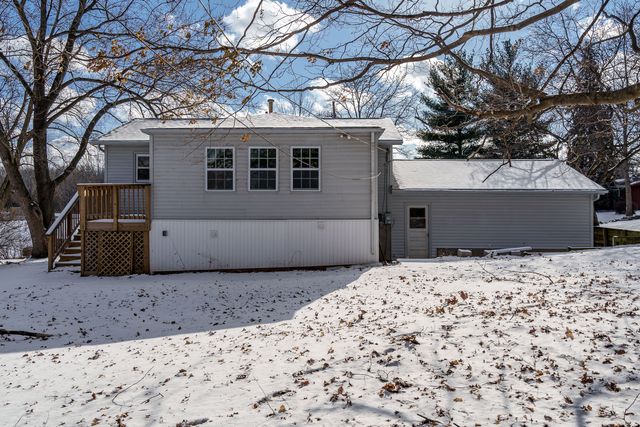 617 E 3rd Street, Byron, IL 61010