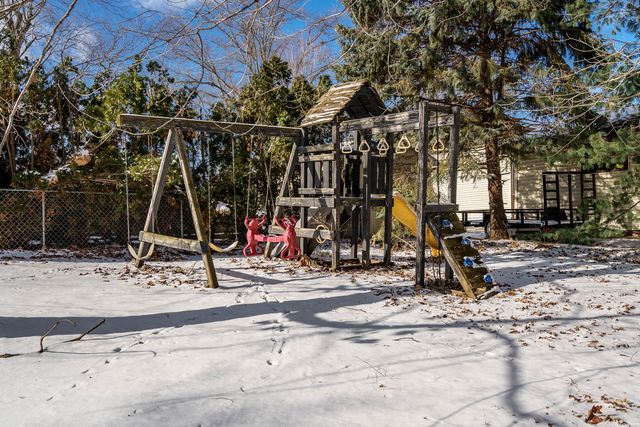 617 E 3rd Street, Byron, IL 61010