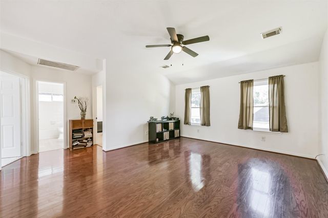 16423 Mossy Grove, Humble, TX 77346