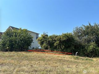 5943 29th ave S #B, Seattle, WA 98108